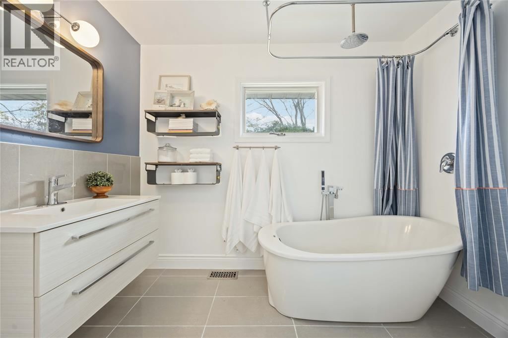 2006 OLIVE AVENUE Image 16