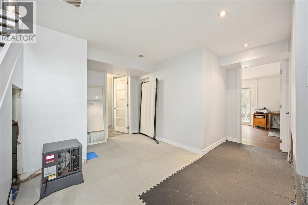 2006 OLIVE AVENUE Image 27