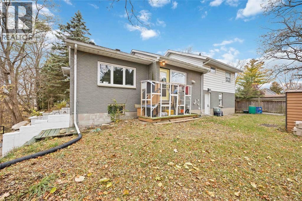 2006 OLIVE AVENUE Image 37