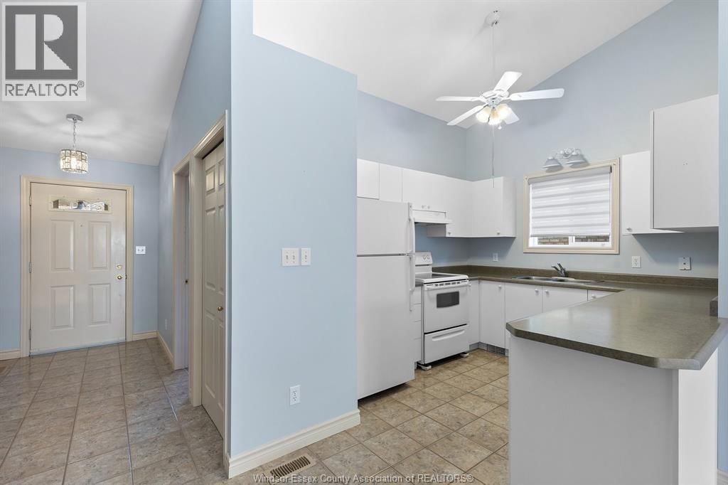 11429 ARVILLA STREET Image 3