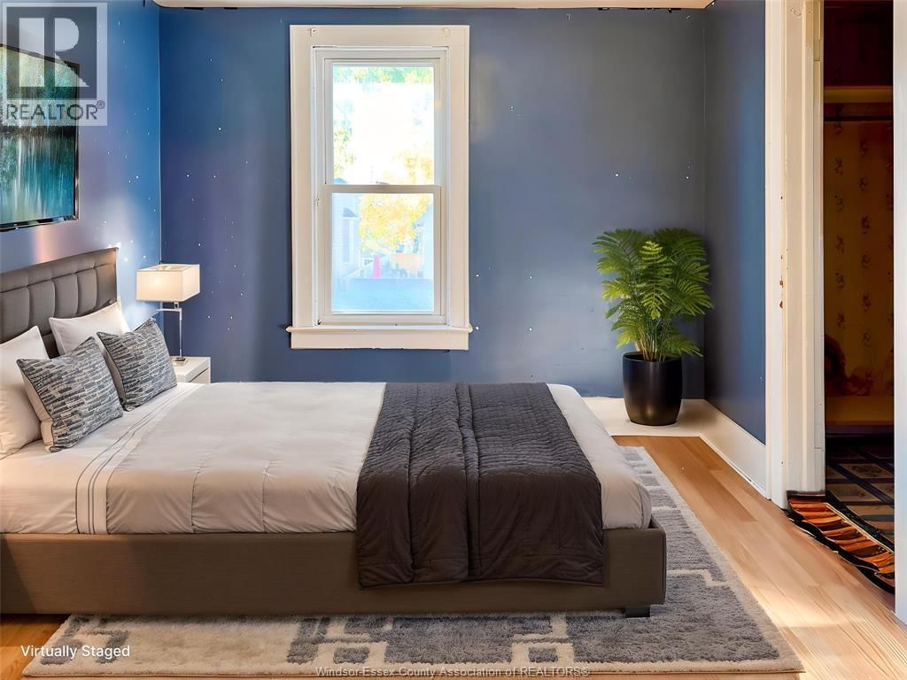 910 MOY AVENUE Image 13