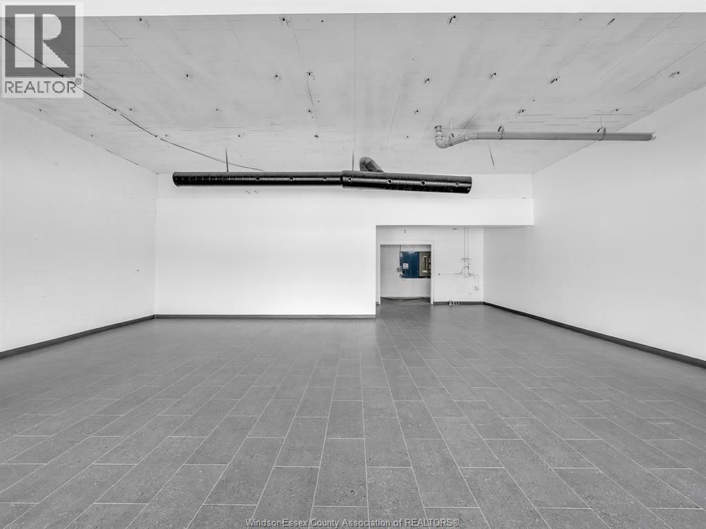 UNIT C - 2451 TECUMSEH ROAD WEST Image 9