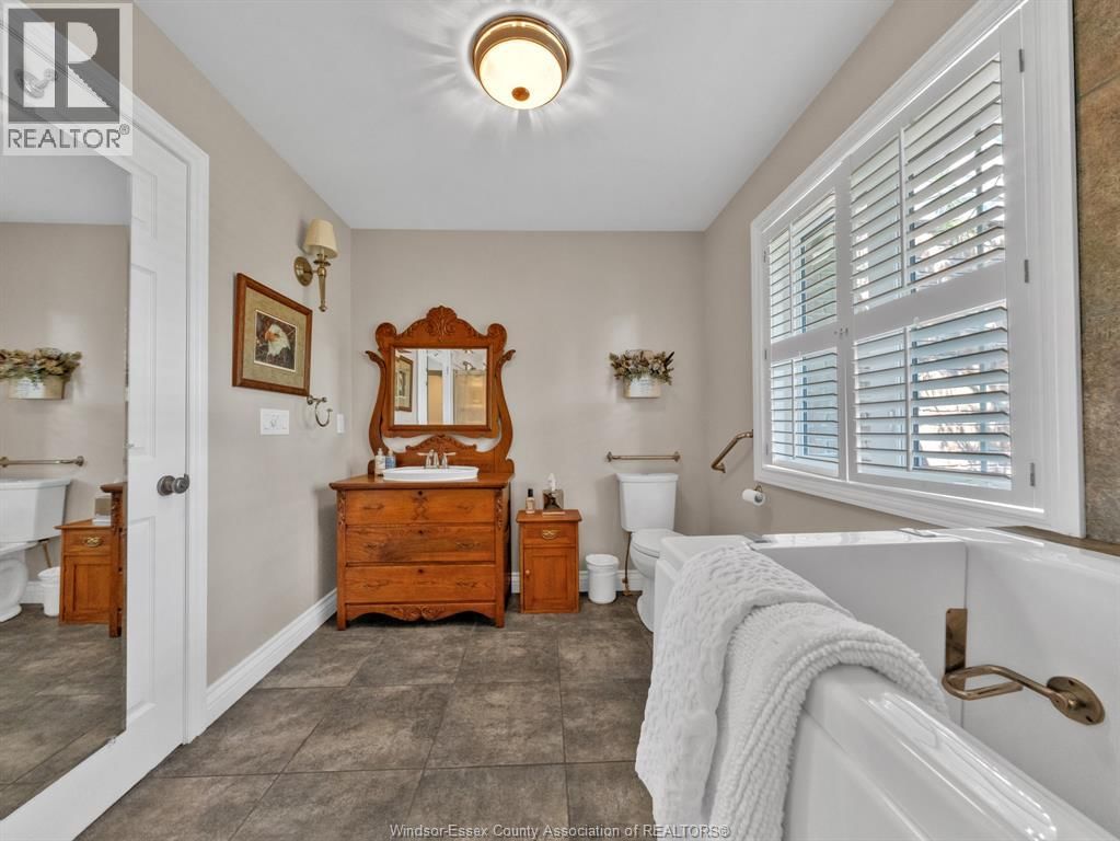 2310 HICKSON ROAD Image 18