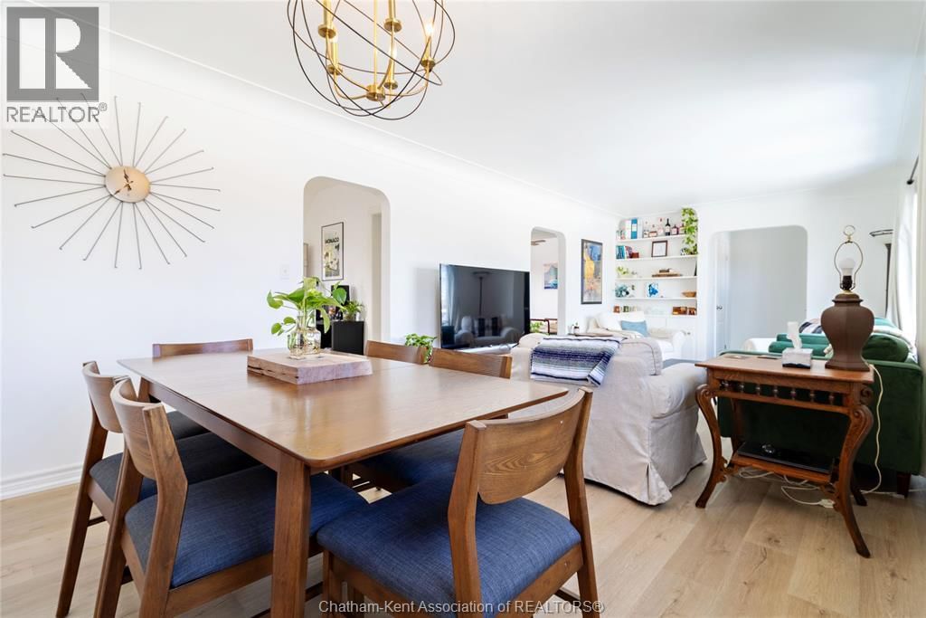 24 SIMONTON DRIVE Image 14