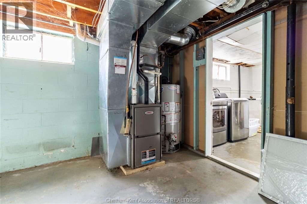 24 SIMONTON DRIVE Image 36