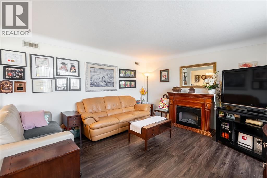 1146 O'RAE AVENUE Image 27