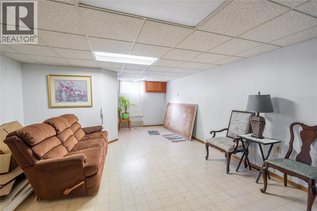 1146 O'RAE AVENUE Image 49