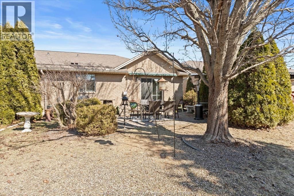 1077 HACIENDA WAY Image 29