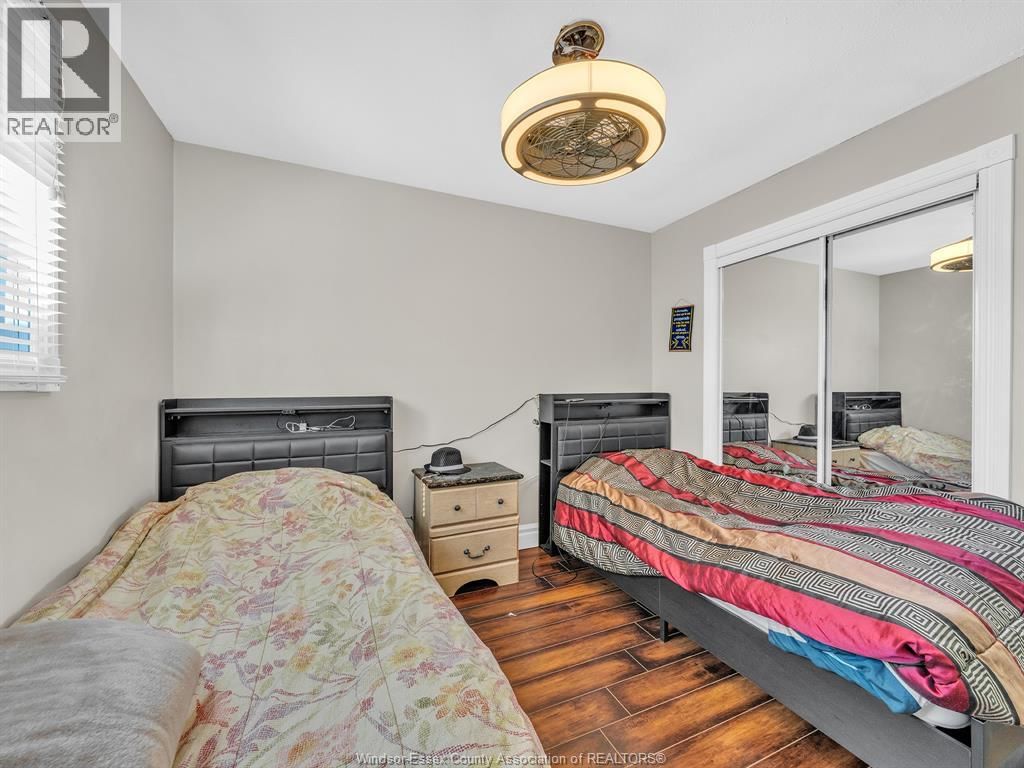 1345 BENTCLIFFE COURT Image 16