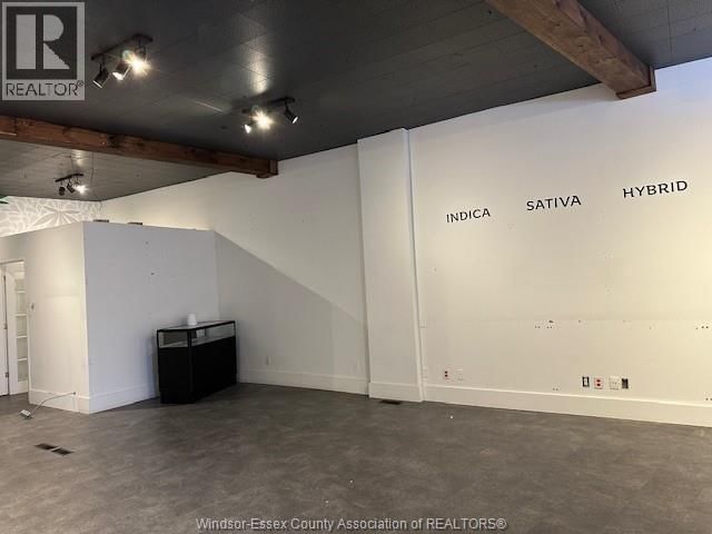 125 TECUMSEH ROAD WEST Image 4