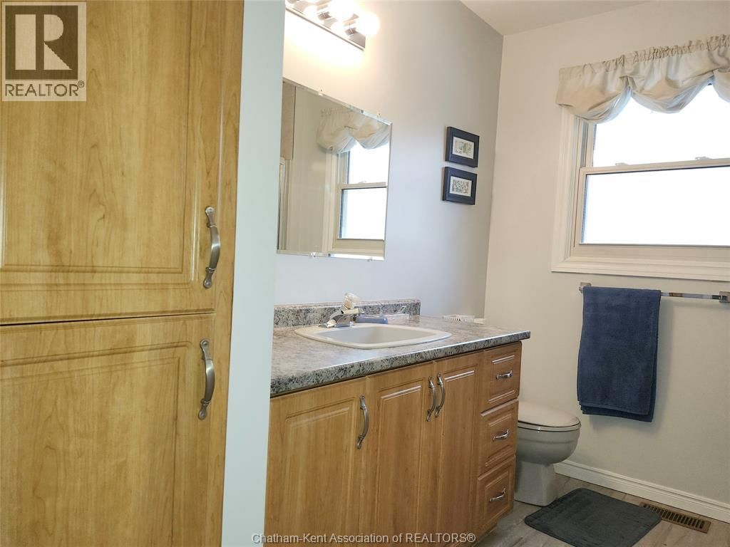 15 MONARCH DRIVE Image 23