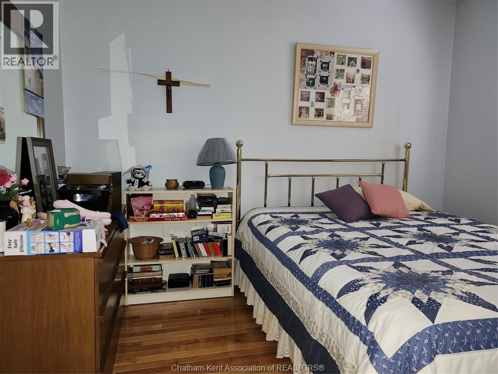 15 MONARCH DRIVE Image 25