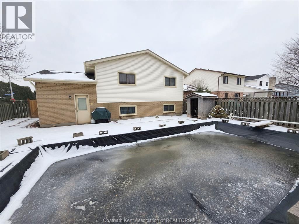 15 MONARCH DRIVE Image 3