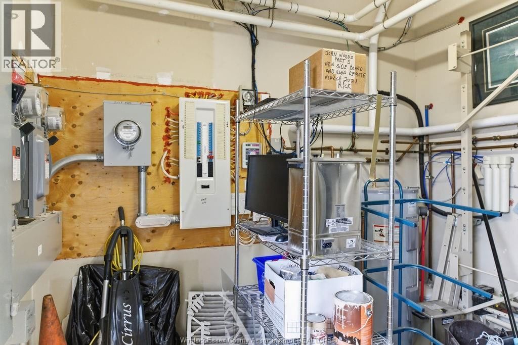 832 LAUZON ROAD Image 27