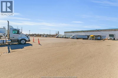 Commercial for Rent in Ontario