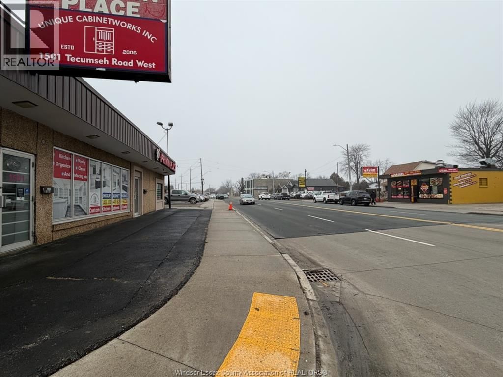 2 - 1501 TECUMSEH ROAD WEST Image 11