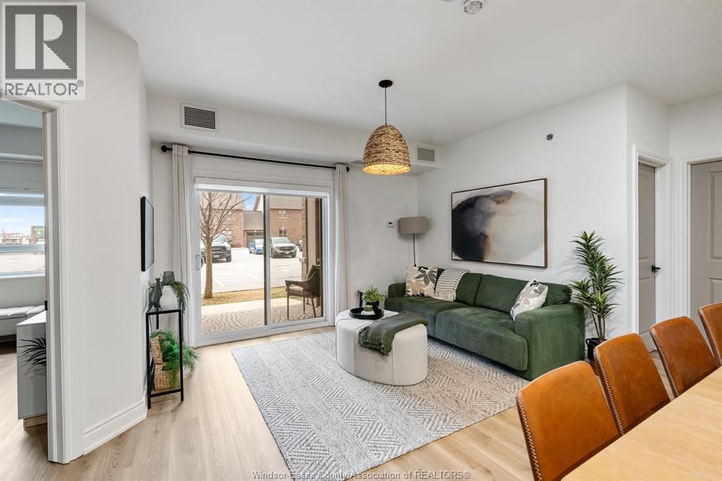 111 - 8475 WYANDOTTE STREET EAST Image 18