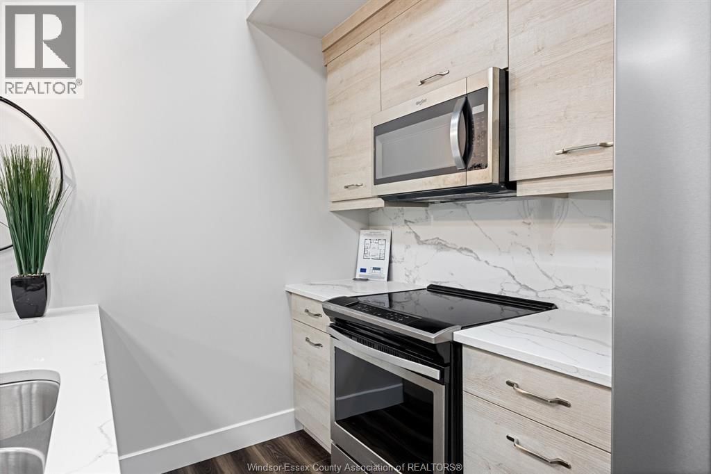 501 - 800 BEACHSIDE DRIVE Image 11