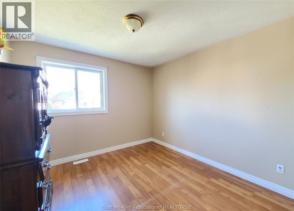 71 SPENCER AVENUE Image 12