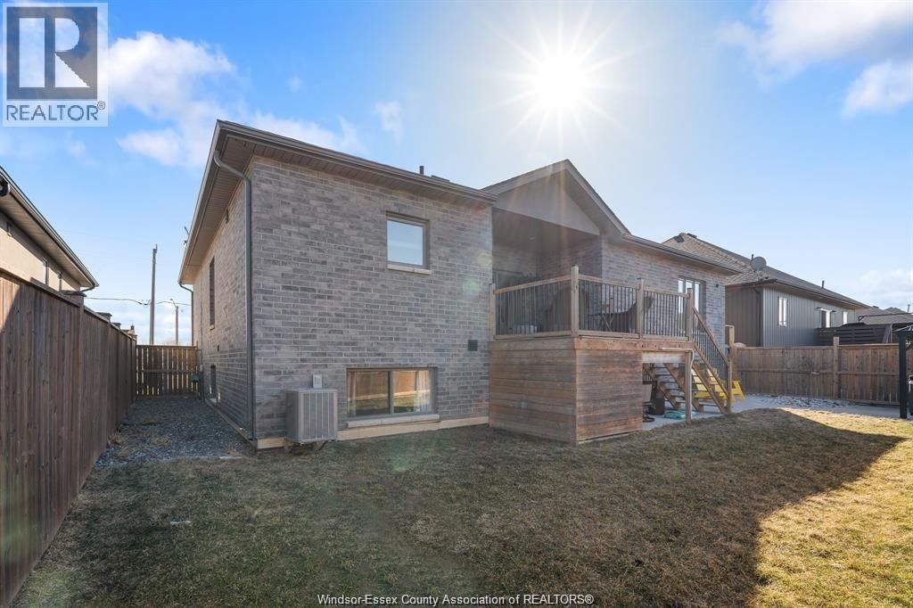 369 COUNTY RD 2 Image 36