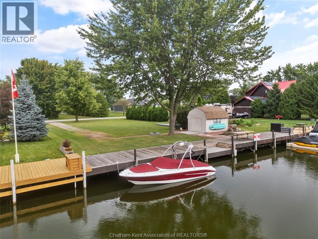 19155 LIGHT COVE AVENUE Image 1