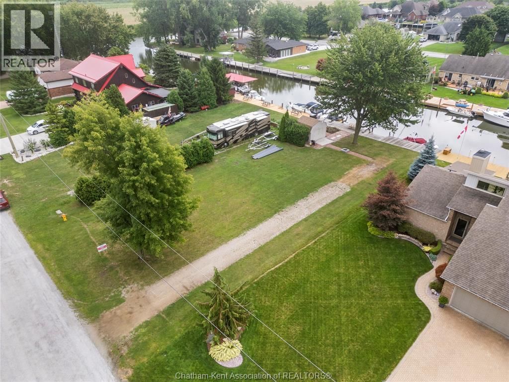 19155 LIGHT COVE AVENUE Image 12