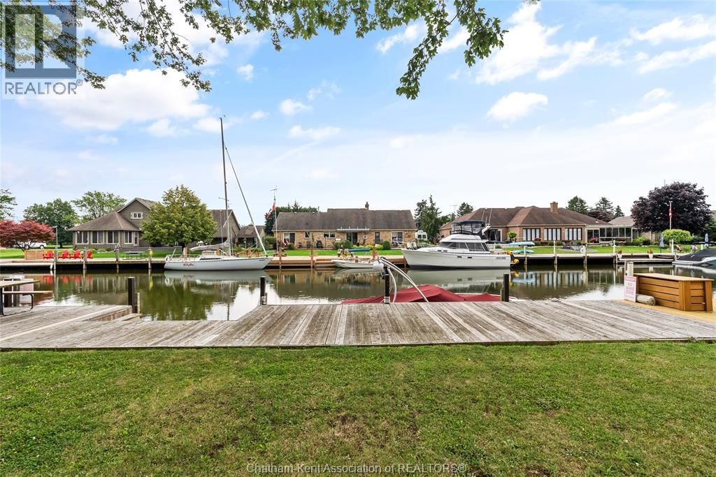 19155 LIGHT COVE AVENUE Image 26