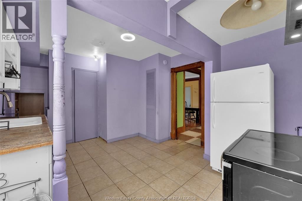 559 ASSUMPTION Image 19