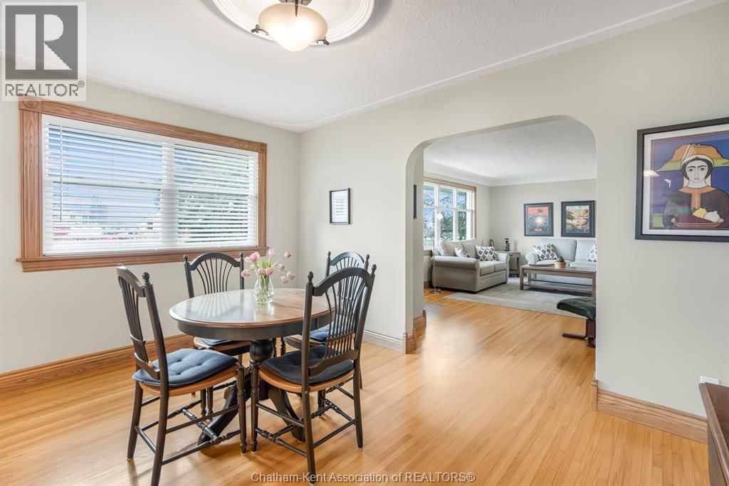 27156 ST CLAIR ROAD Image 11