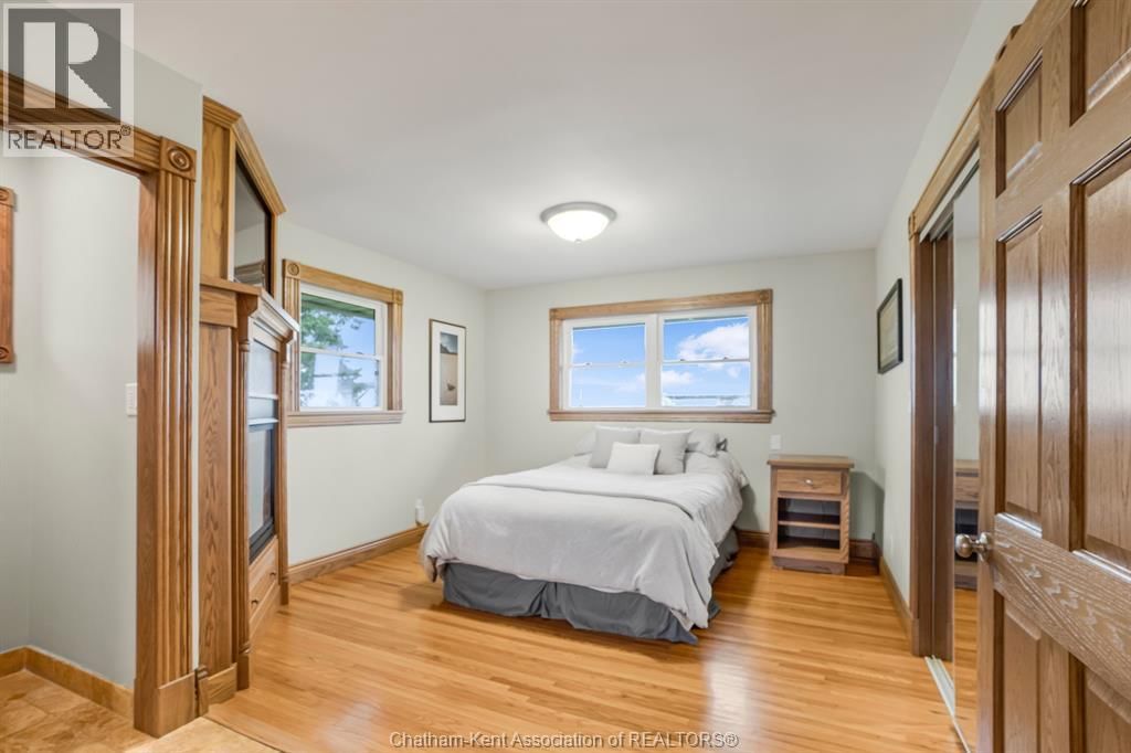 27156 ST CLAIR ROAD Image 19