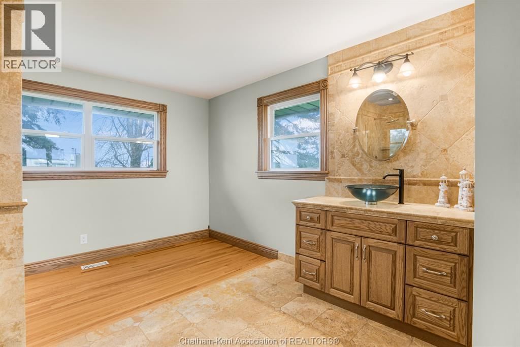 27156 ST CLAIR ROAD Image 23