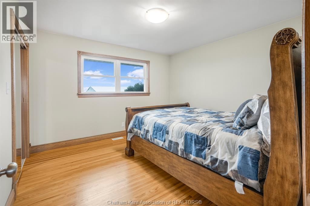 27156 ST CLAIR ROAD Image 26