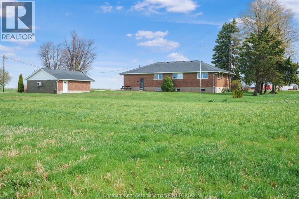 27156 ST CLAIR ROAD Image 41