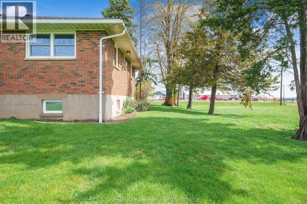 27156 ST CLAIR ROAD Image 47