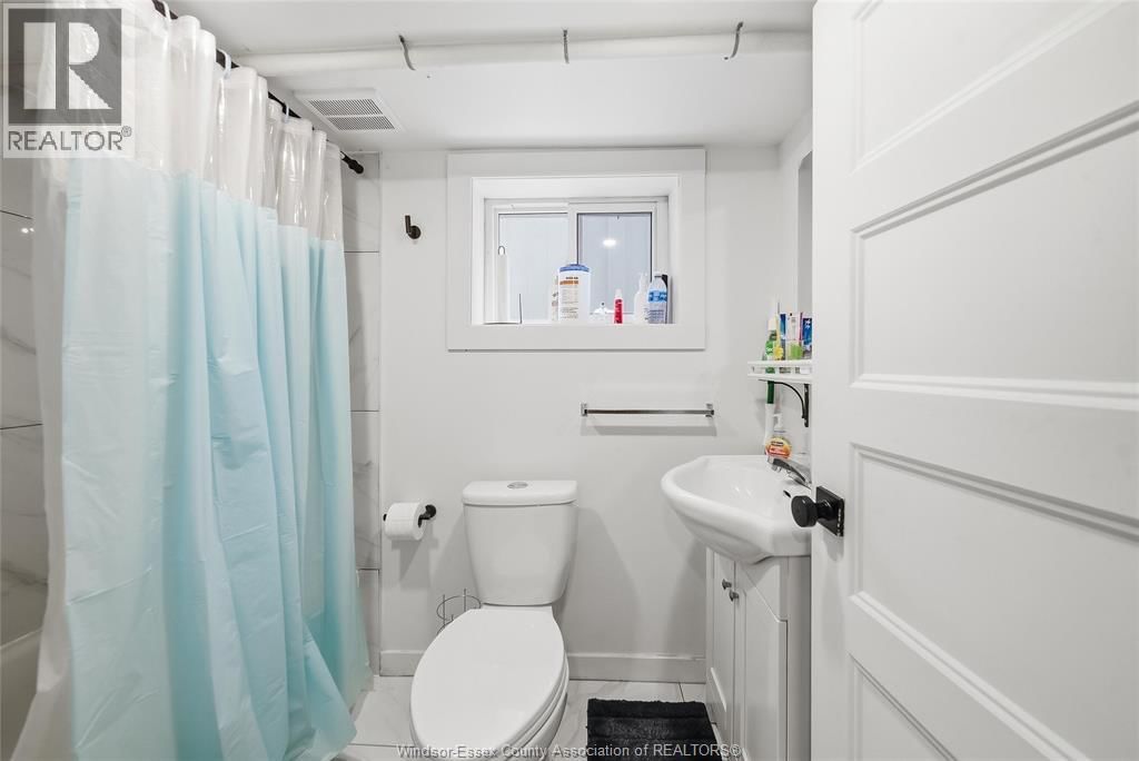 2224 CHURCH STREET Image 36