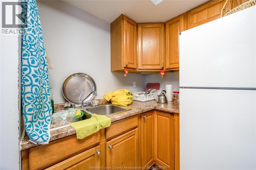 1056-60 NIAGARA Image 14