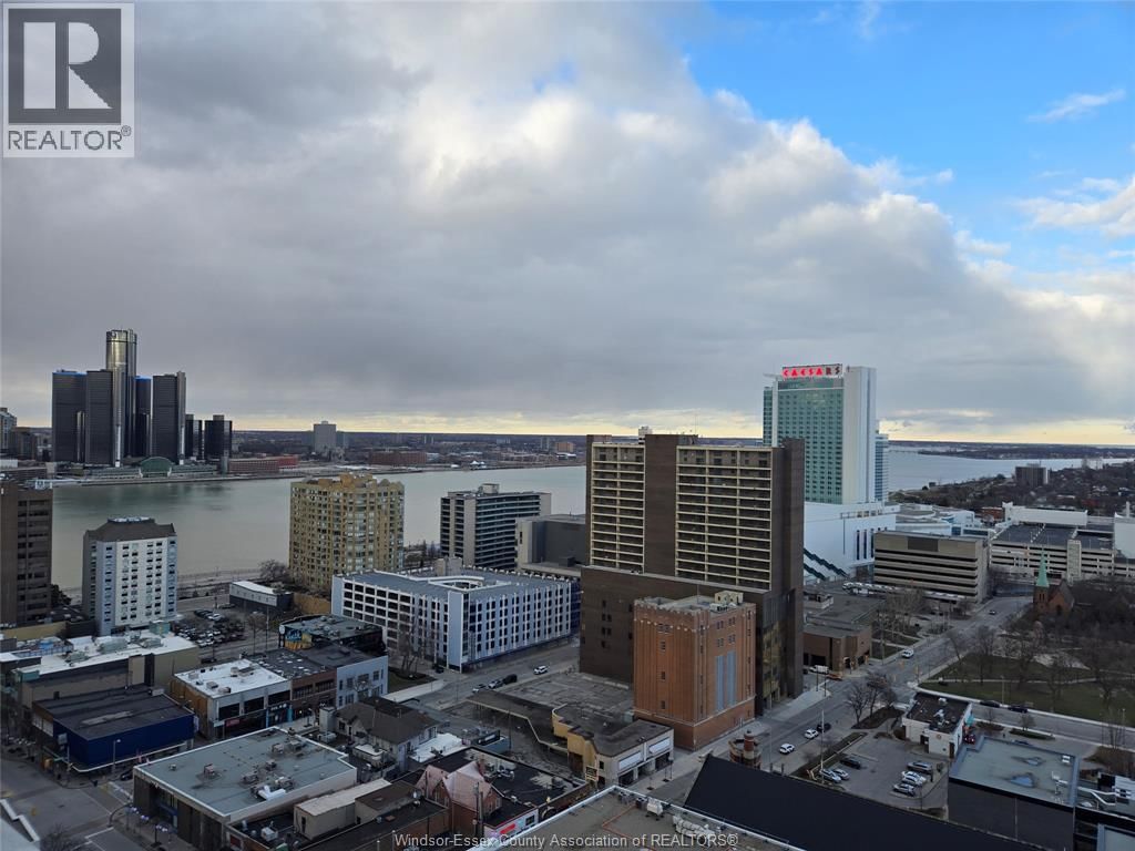 305 - 380 PELISSIER Image 27