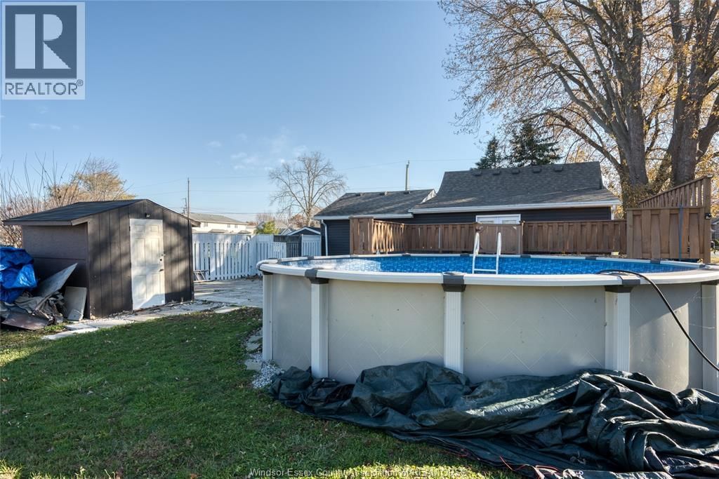 625 SYDENHAM STREET Image 23