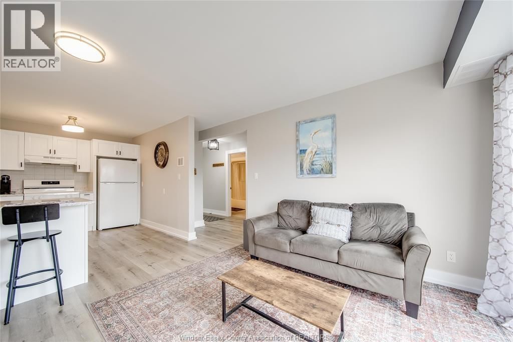 216 - 44 ROBSON ROAD Image 14