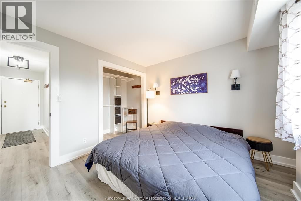 216 - 44 ROBSON ROAD Image 21