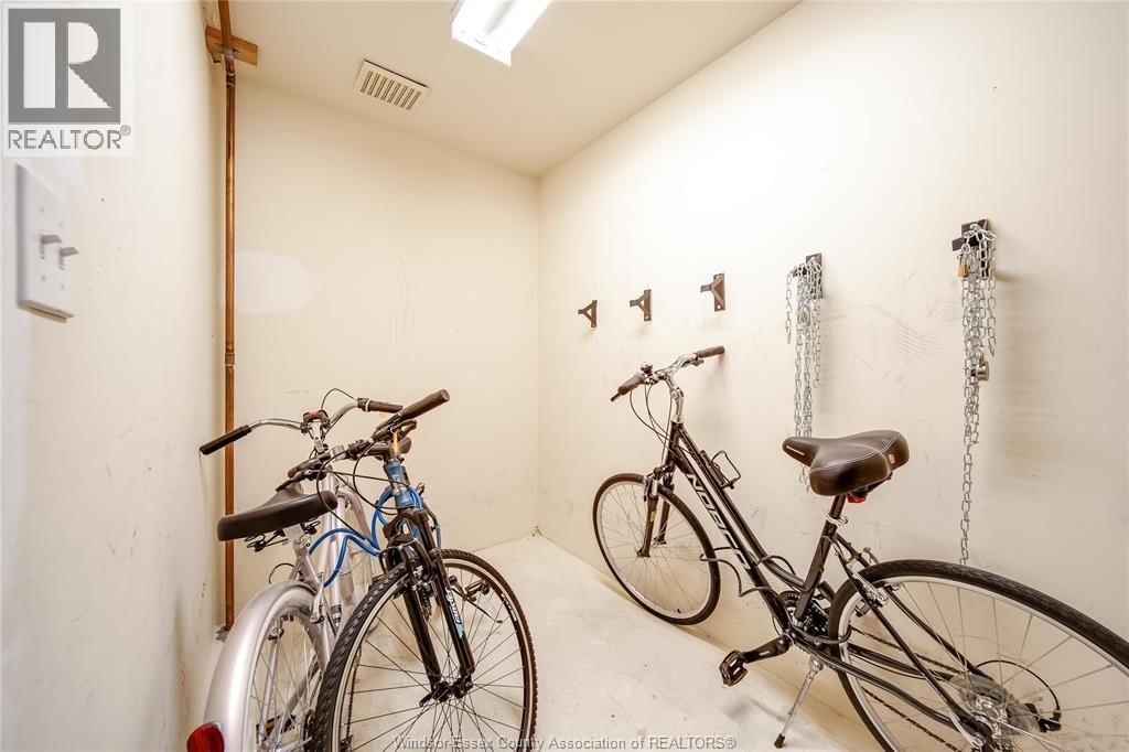 216 - 44 ROBSON ROAD Image 28