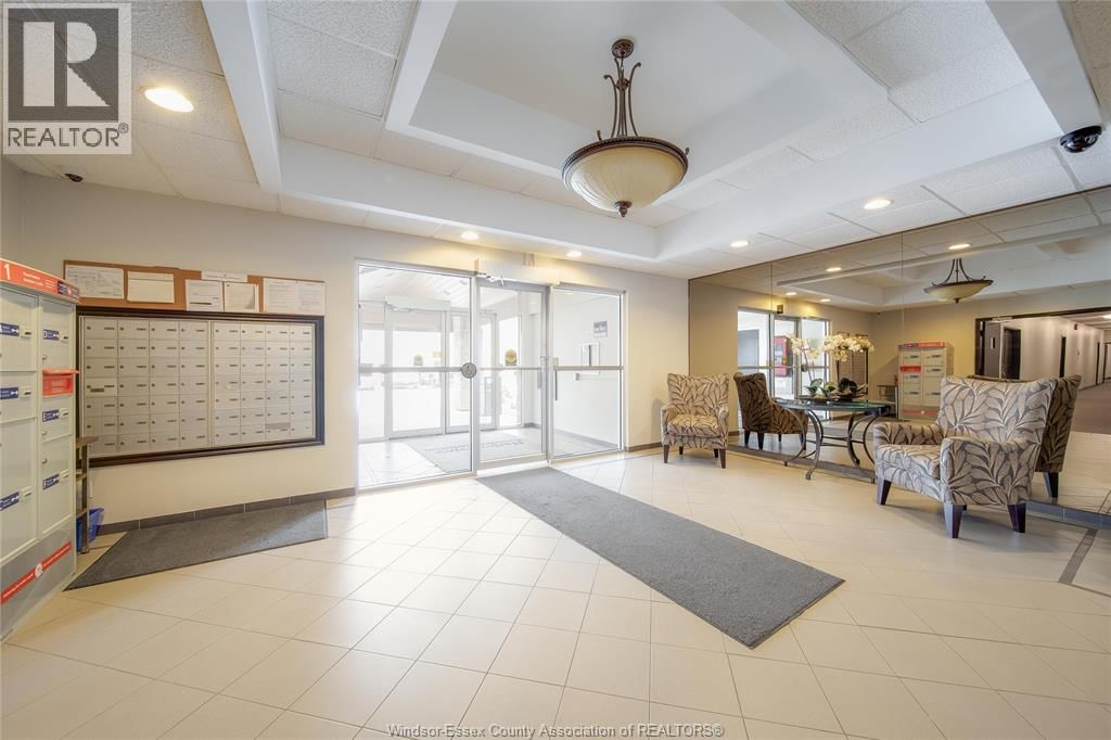 216 - 44 ROBSON ROAD Image 31