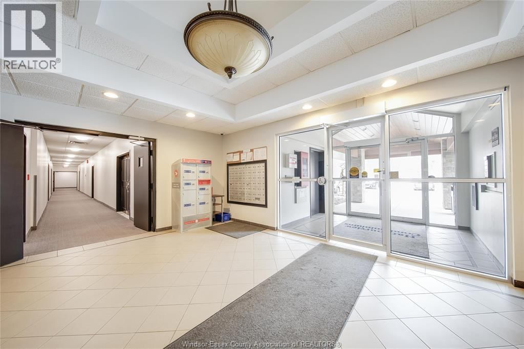 216 - 44 ROBSON ROAD Image 32