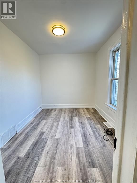 Main - 1085 LANGLOIS AVENUE Image 7