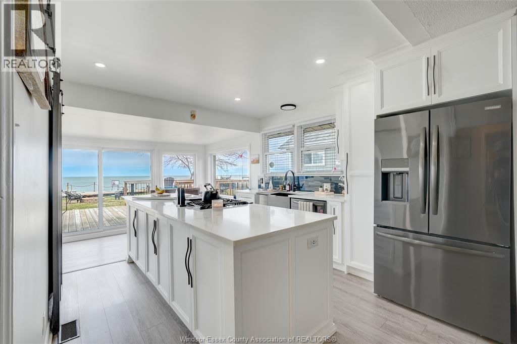 591 ROSS BEACH Image 10