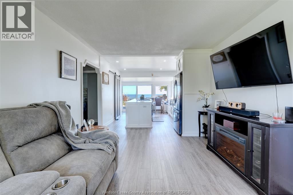 591 ROSS BEACH Image 6