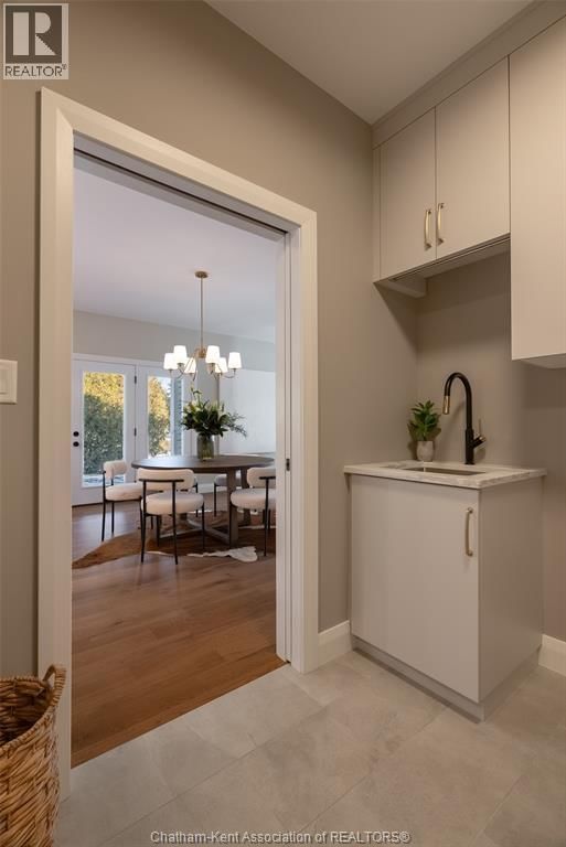 95 ROSEWOOD CRESCENT Image 21