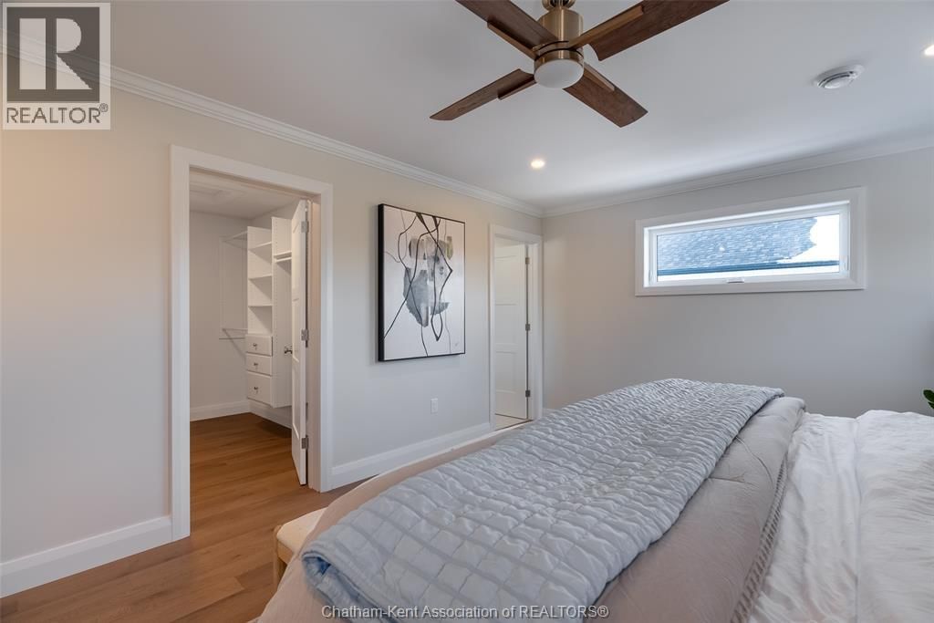 95 ROSEWOOD CRESCENT Image 29