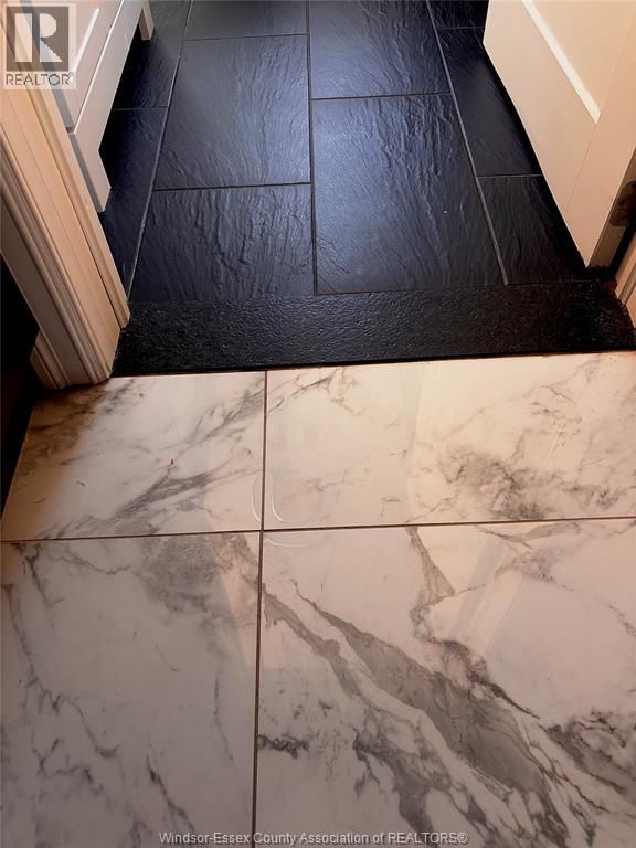 2348 ARTHUR Image 12