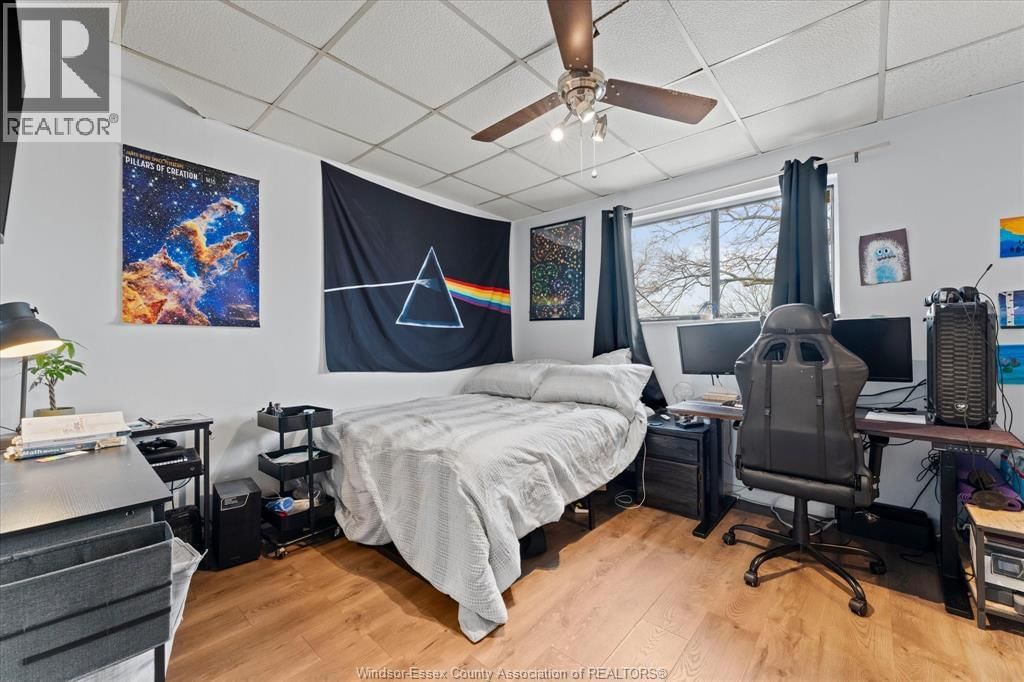 475 MCKAY AVENUE Image 18